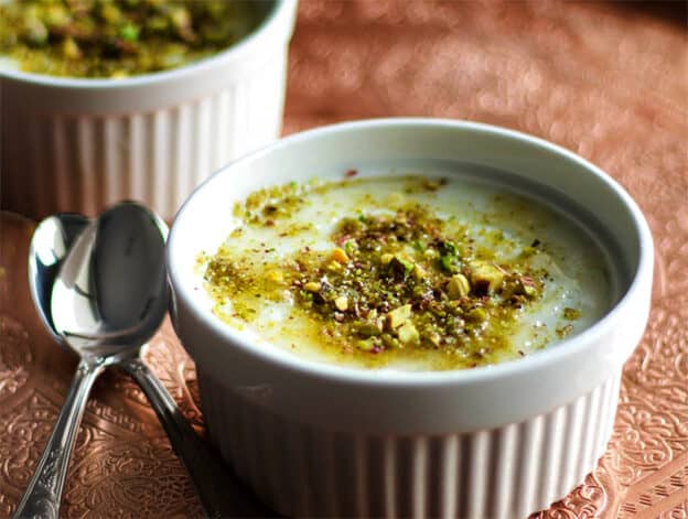 Picture of Mahlabeya creamy Egyptian dessert in a ramekin.