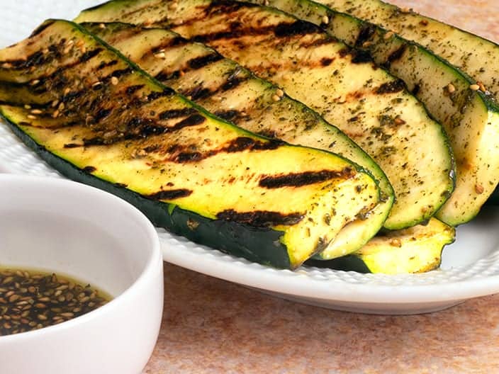 picture of grilled zucchini and Zaatar